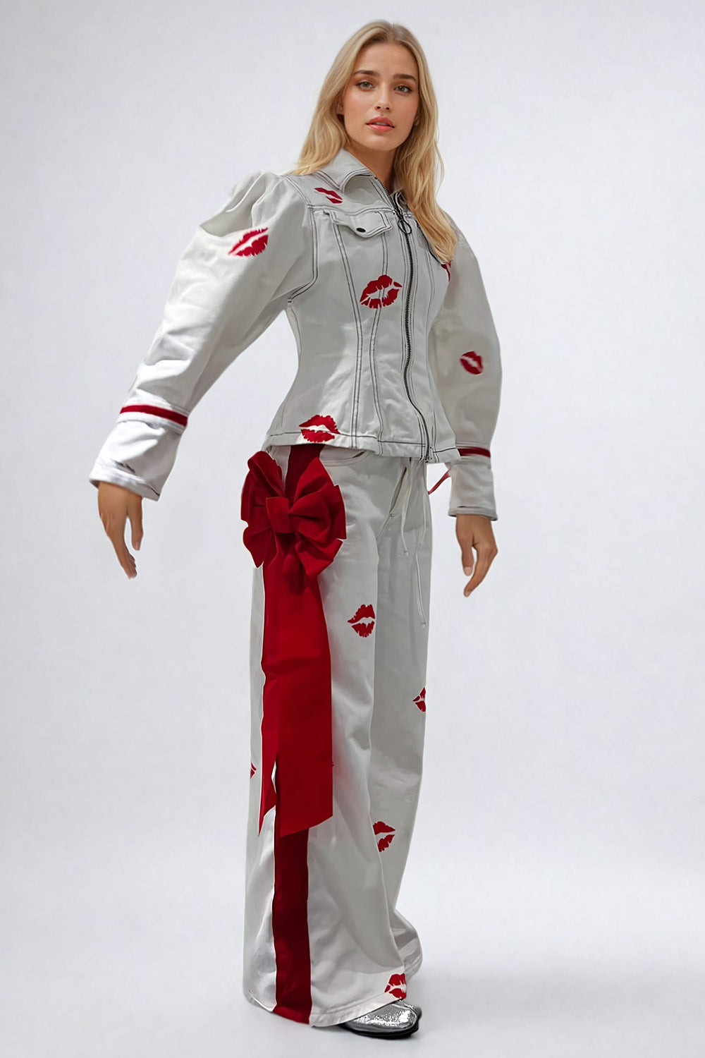 Lip Print Jacket and Wide-Leg Pants with Bow Detail Co-Ord Set - White